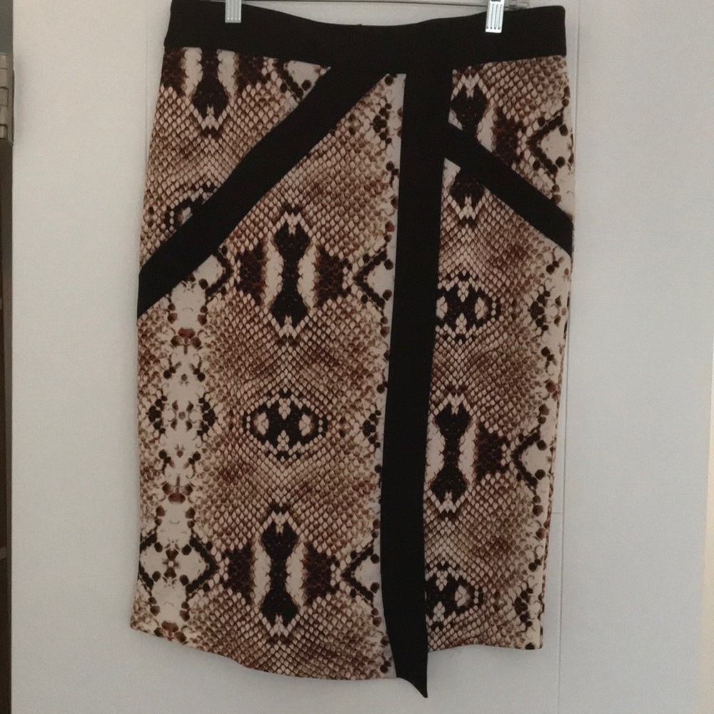 Worthington snake print skirt